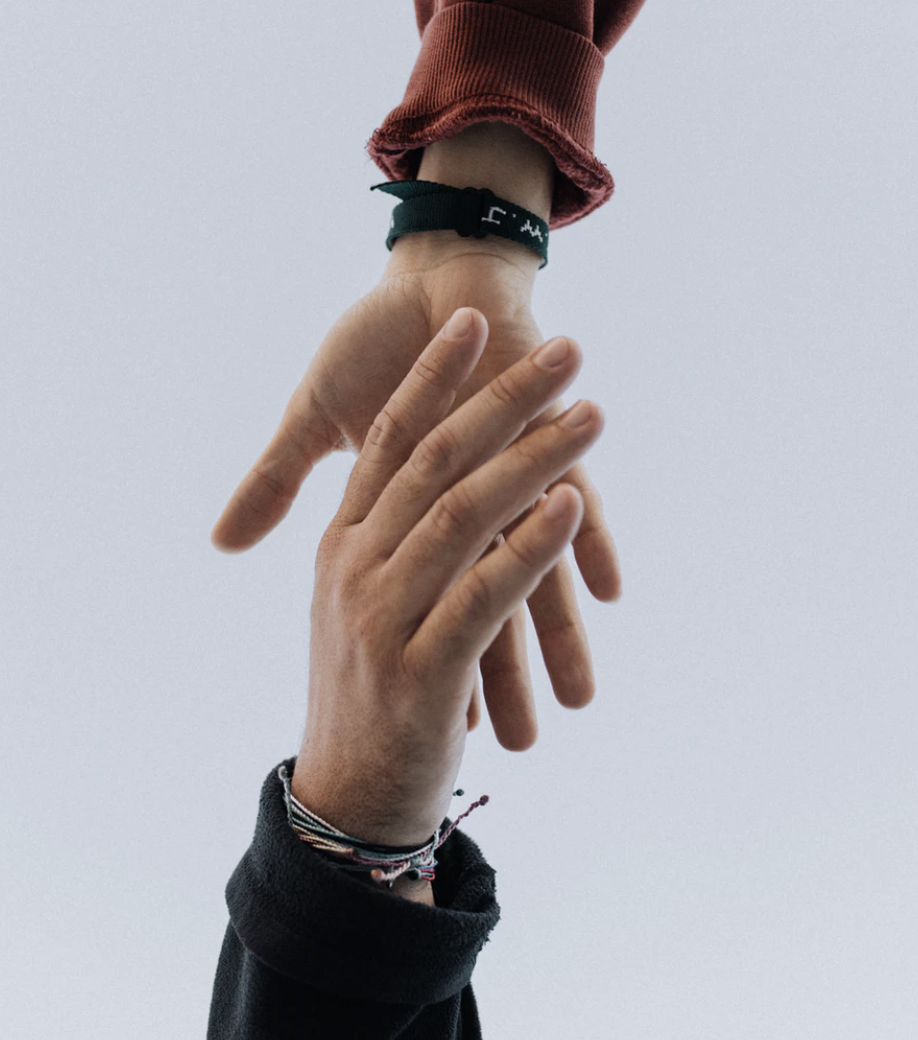 How Helping Others Increases Your Happiness